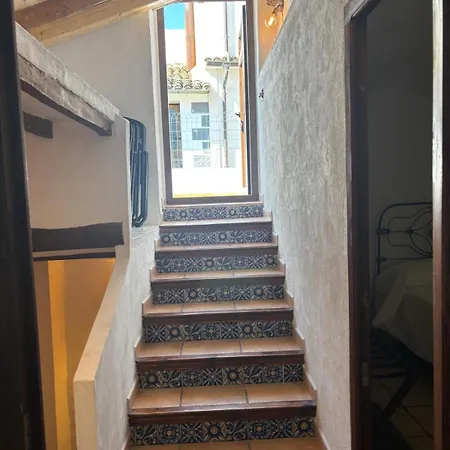 L'encant Benimantell